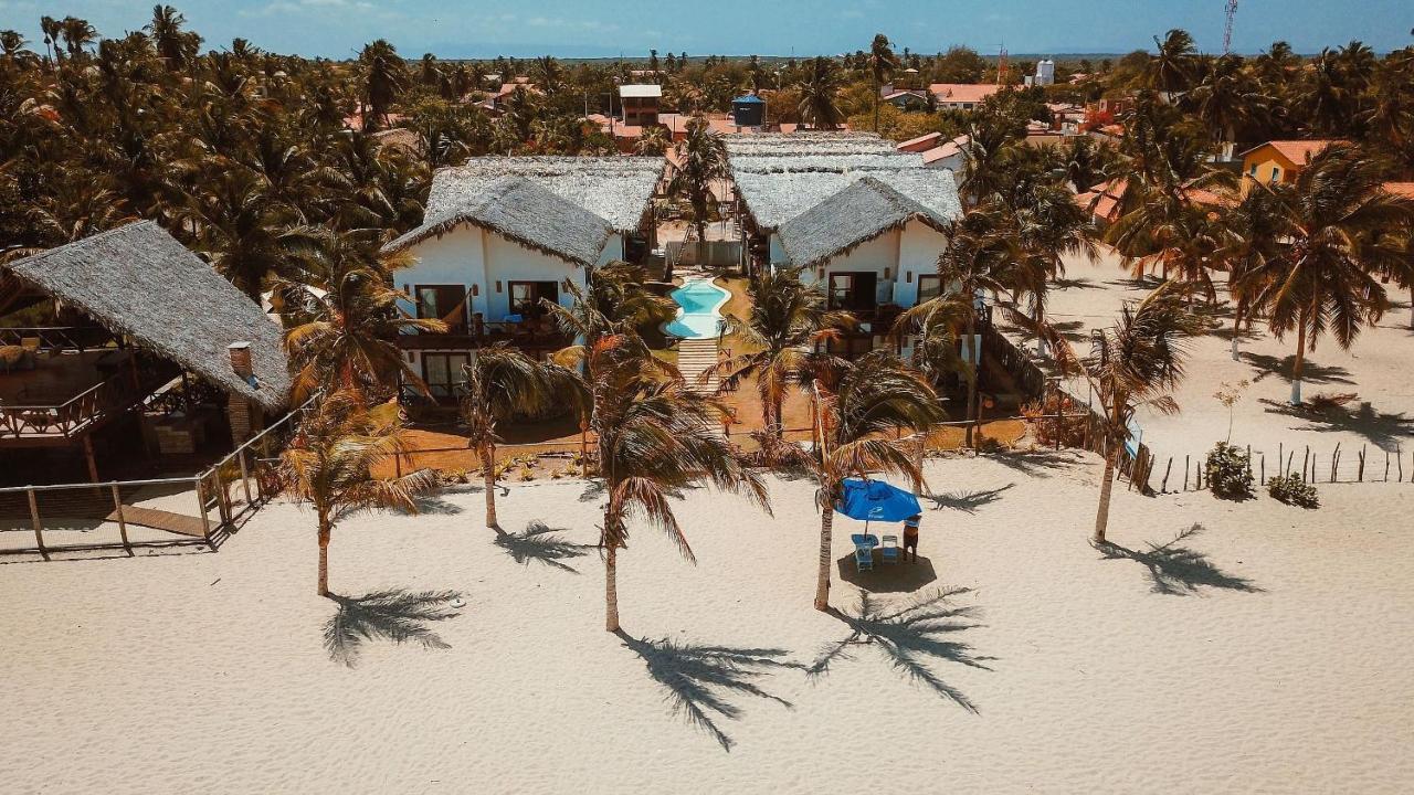 Ap. Peixe Boi Pe Na Areia Com Vista Frontal E Total Para O Mar バーハ・グランデ エクステリア 写真