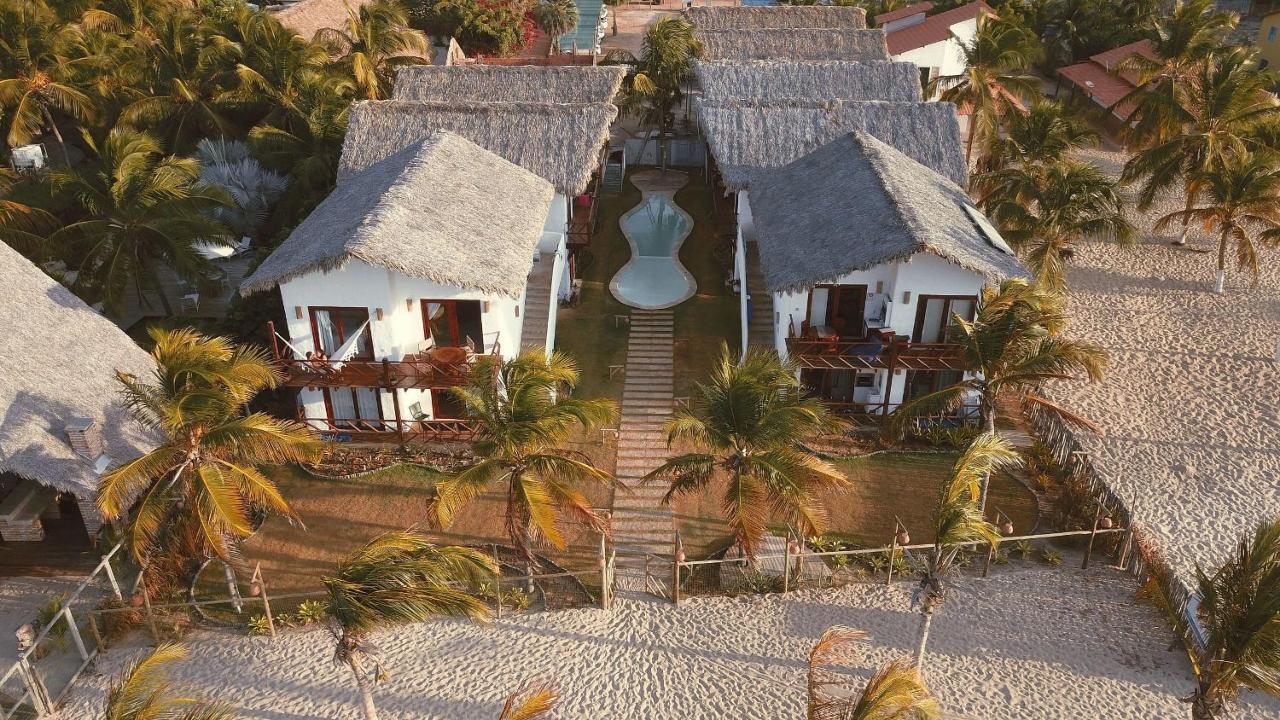 Ap. Peixe Boi Pe Na Areia Com Vista Frontal E Total Para O Mar バーハ・グランデ エクステリア 写真